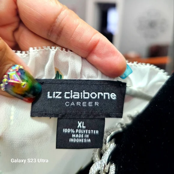 Liz Claiborne Blouse Ruffle Sleeve Pleat Tie Front Semi Sheer Women’s Size XL - Picture 6 of 6